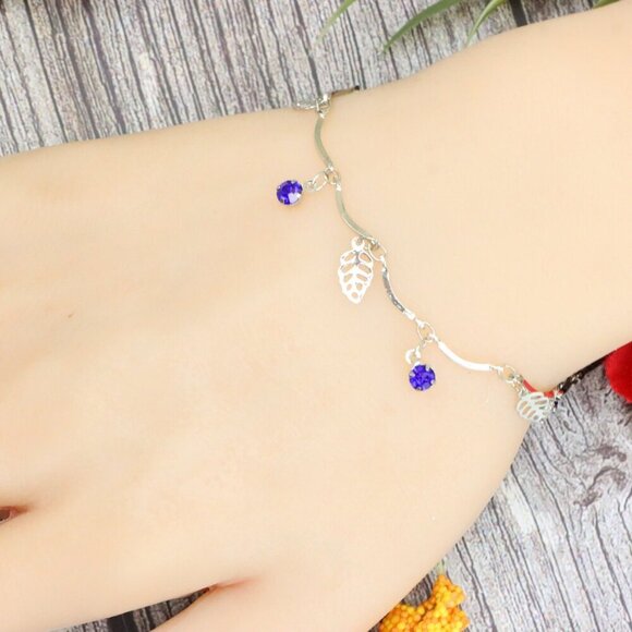 "Trendy Handmade Bracelet – A Stylish Gift for Women & Girls, MAR091548 - Picture 3 of 10